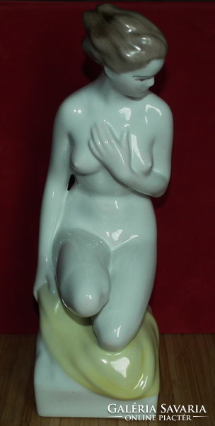 Hollóházi kneeling nude statue - 31cm, flawless