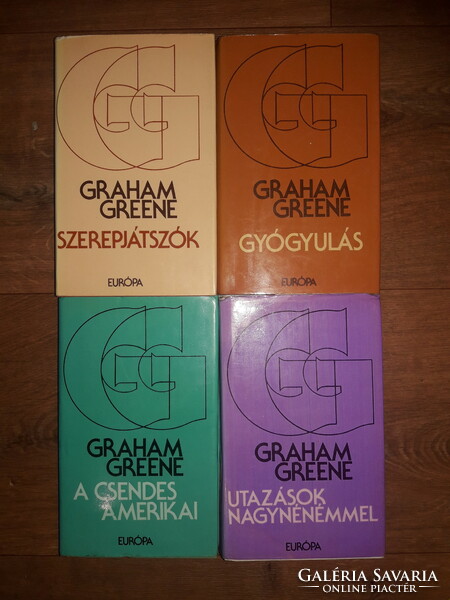 13 darab Graham Greene könyv