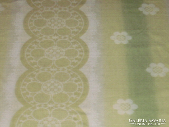 Antique green-yellow-white damask duvet cover