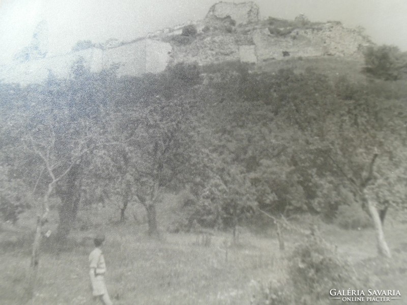 D198416 Csókakő vára- Fejér vm.  Bodajk, Mór, régi nagyméretű fotó 1940-50's évek kartonra kasírozva