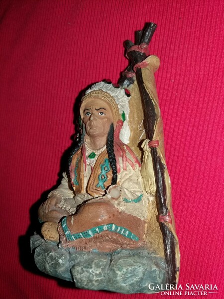 Észak amerikai indián főnök sátorháttérrel biszkvit figura - kézzel festett- képek szerint 13 X 9 cm