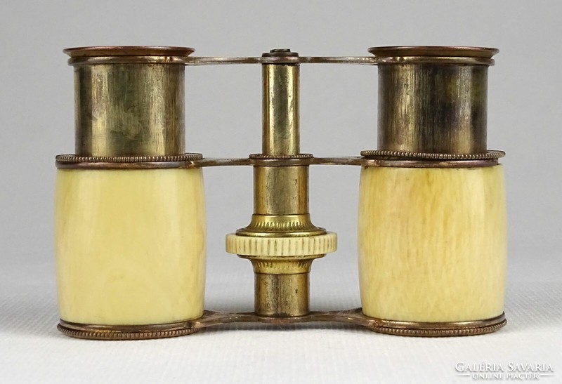 1O560 antique bone inlay French theater binoculars