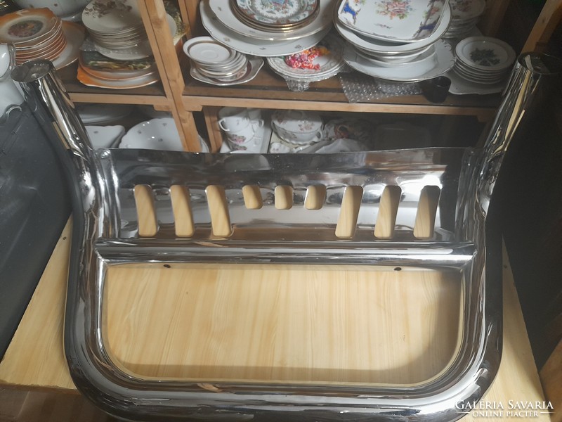 Universal stainless hunter, game grate, twig breaker, twig grate.