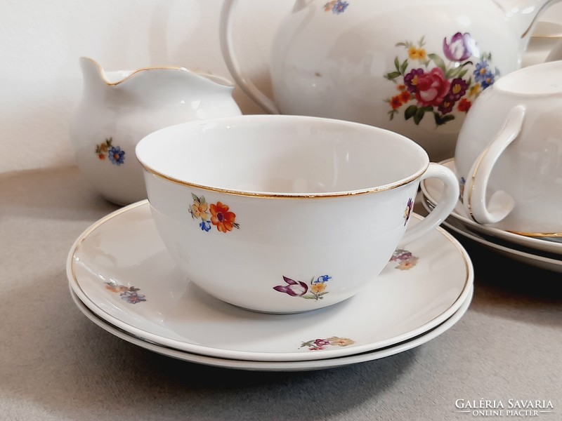 Hollóház porcelain tea set