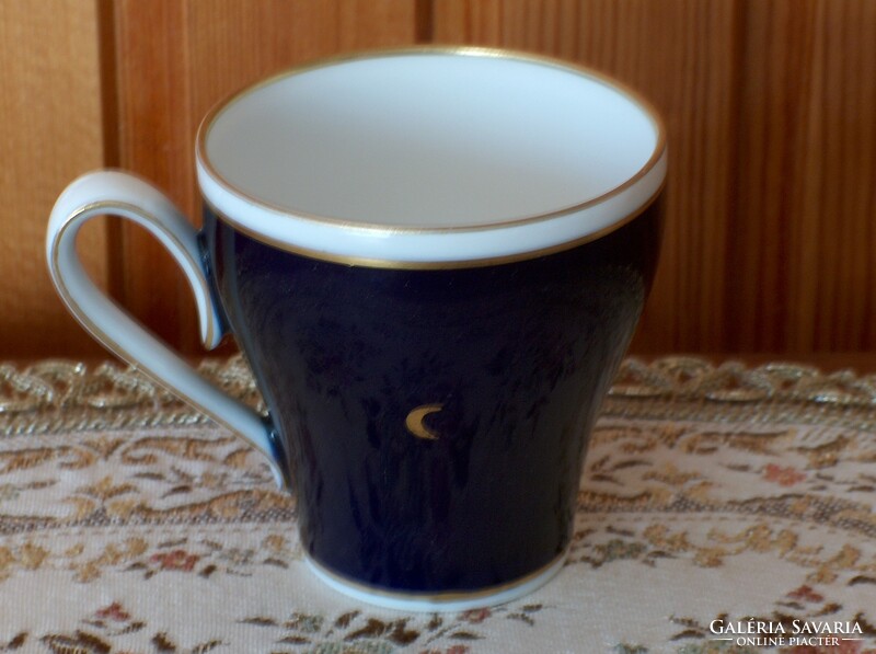 Flawless reichenbach cup with special markings and inscriptions