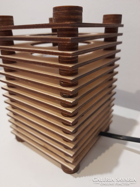 Modern wooden table lamp