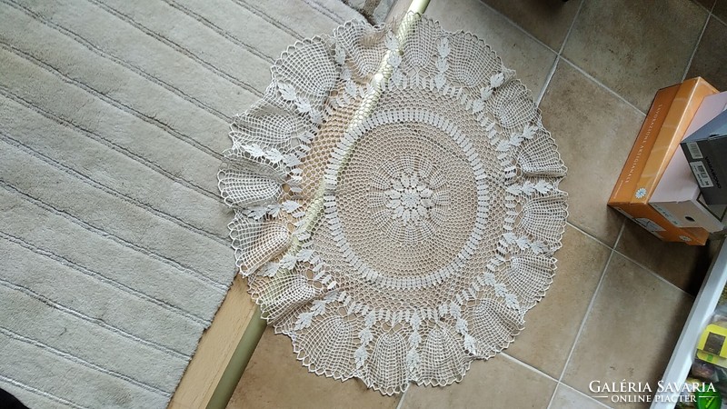 3 Old crocheted lace tablecloths {e3}