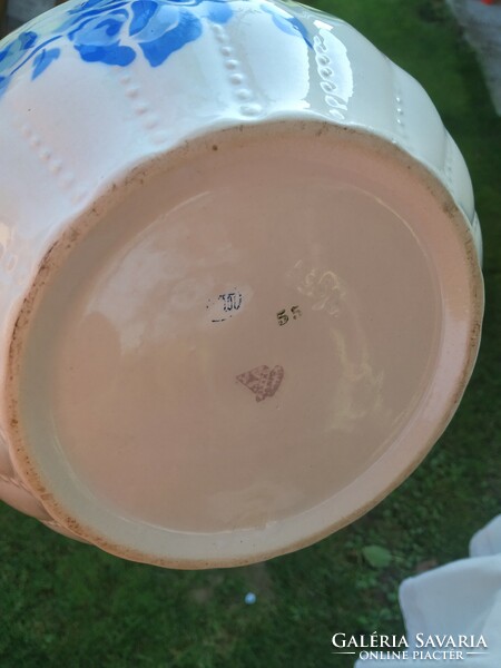 Granite pink ceramic bowl for sale!