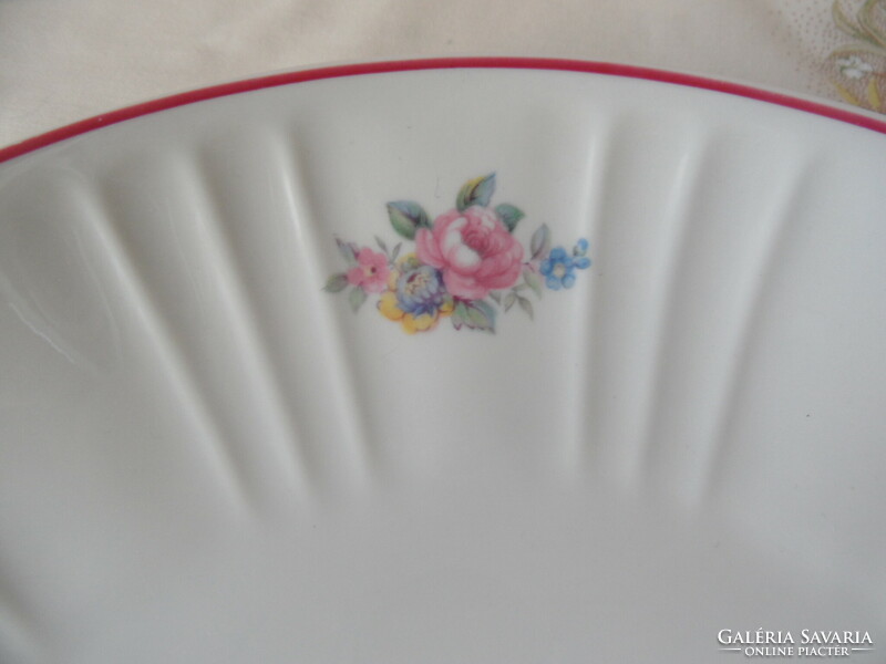 Hollóháza porcelain cake plate, offering