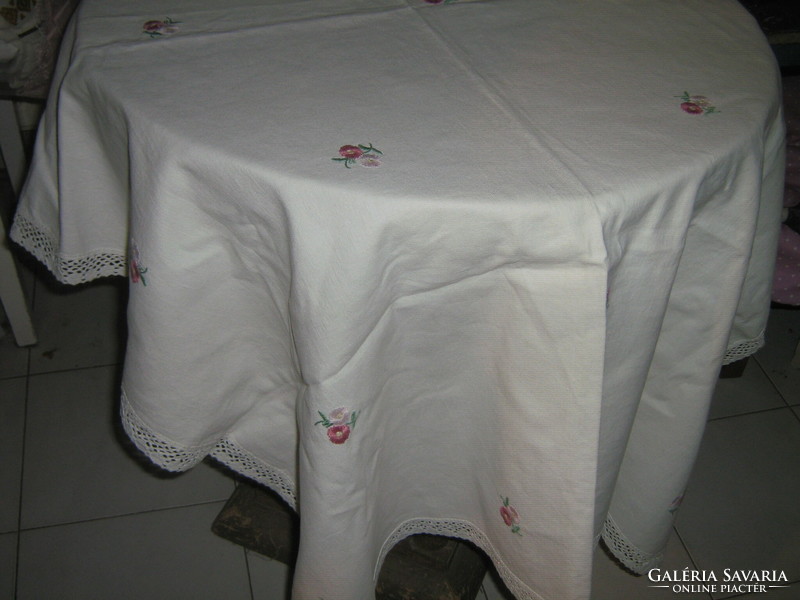Beautiful antique floral embroidered lacy edged tablecloth