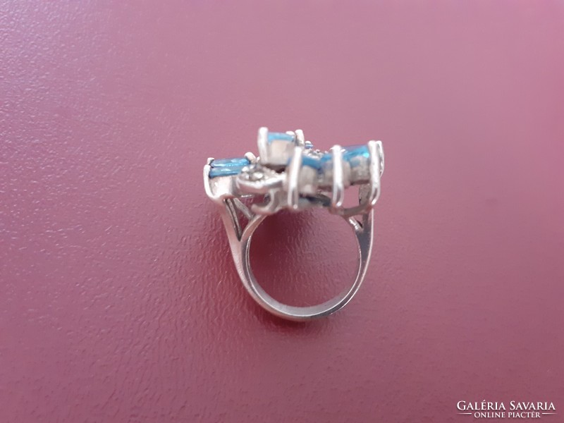 Dekoratív női ezüst gyűrű 16,91 g