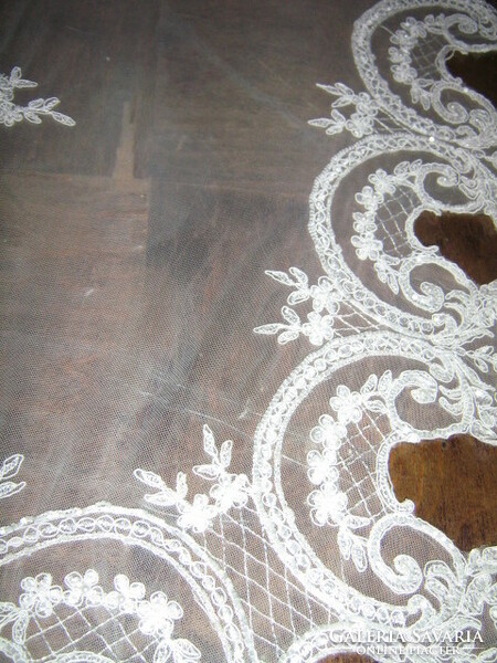 Dreamy pearl embroidered special floral tablecloth