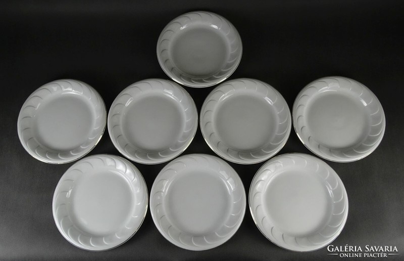 1O991 gilded snow-white Raven House porcelain plate set 8 pieces