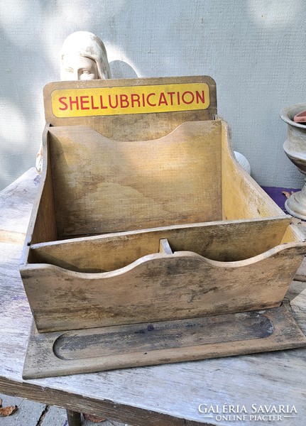 Vintage wooden worktop with Shell lubrication from a storage assembly workshop, for collectors!