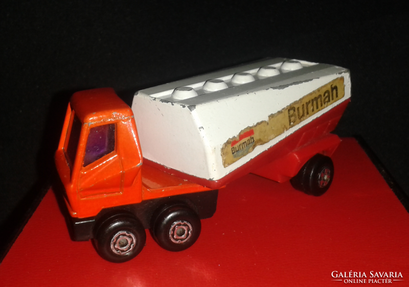 Matchbox Lesney Superfast No63 Freeway Gas Tanker Burmah Red Made in England 1973