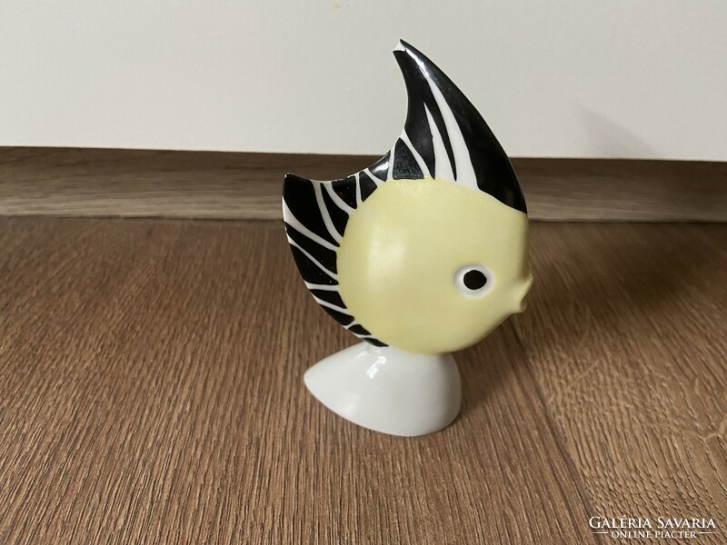 Ritka Kőbányai Drasche porcelán hal figura