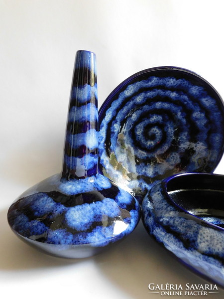 Retro ceramic family - indigo blue space age vase and two bowls