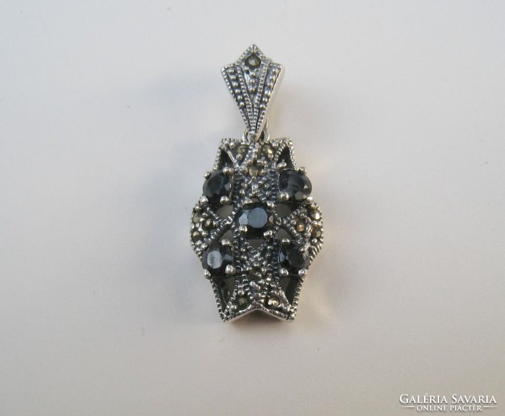 Art deco silver pendant with natural sapphires