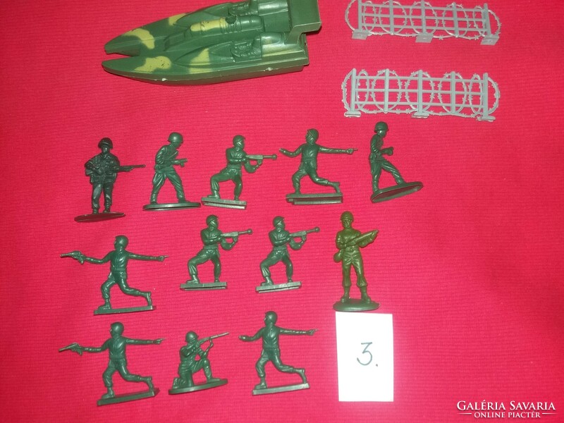Retro stationery bazaar plastic toy soldier soldiers package in one pictures 3