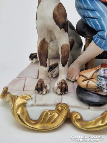 Capodimonte olasz porcelán Volta fiú kutyával