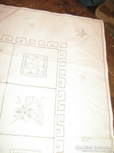 Wonderful machine embroidered tablecloth