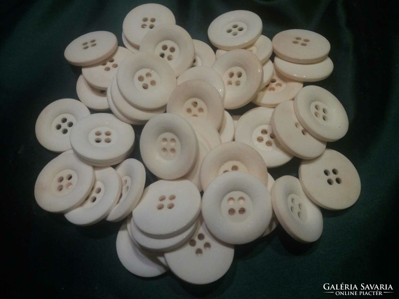 50 Bone colored clothes buttons