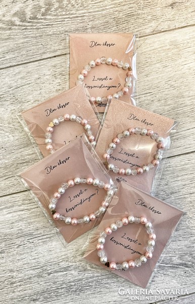 Bridesmaid invitation bracelet - with tekla pearls