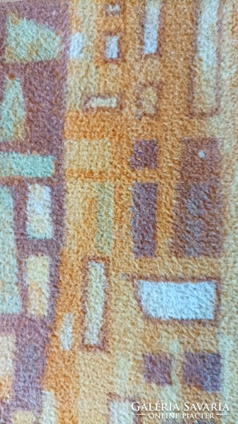 Retro magyar szőnyeg