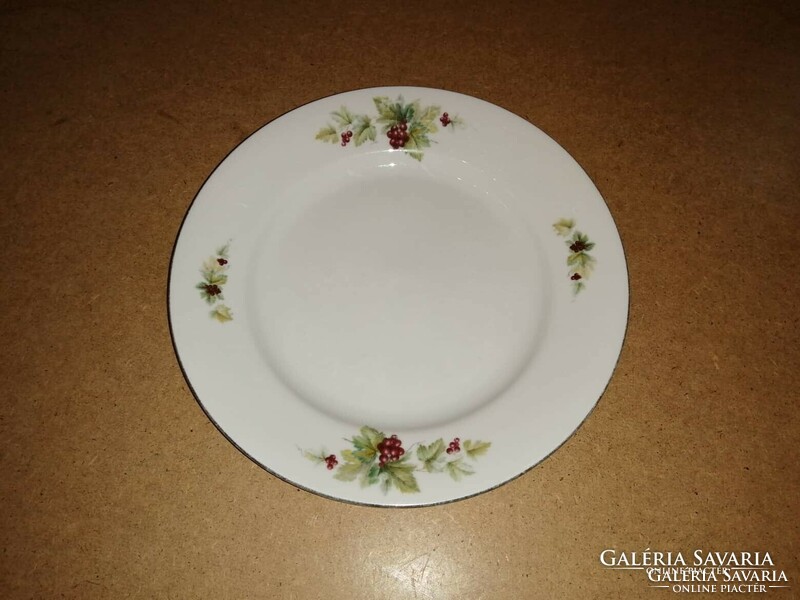 Zsolnay porcelain grape pattern flat plate (2p)