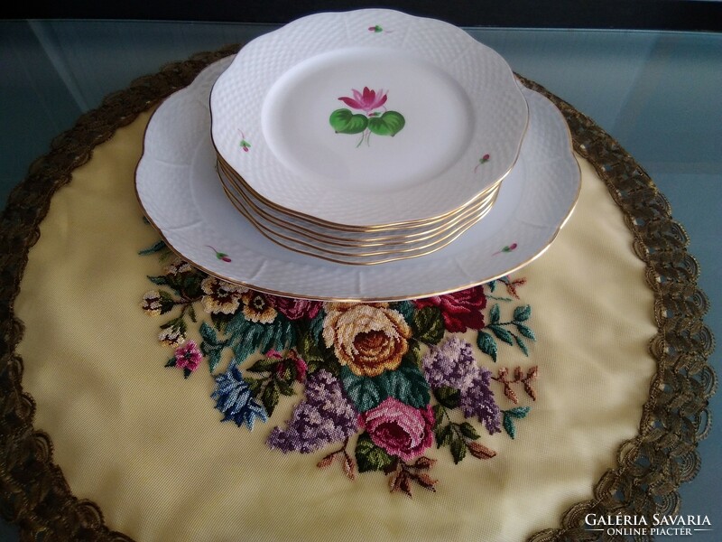 Herend cake set, rare water lily - cyclamen with a hand-painted pattern.