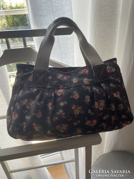 Cath kidston wonderful rose canvas handbag