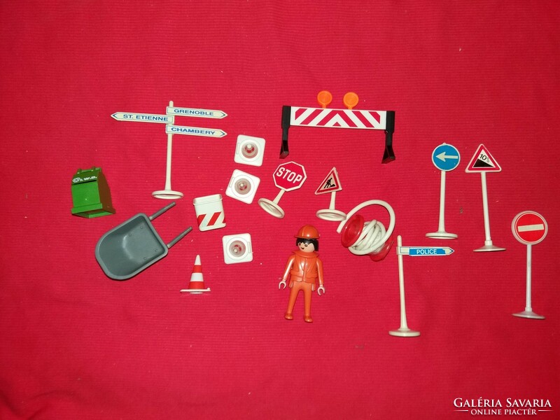 1972. Geobra playmobil construction worker with road signs with cord complete play set according to pictures