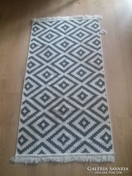 Black and white checked, fringed cotton carpet, 160x76