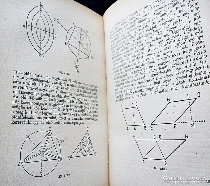 Egmont Colerus: A ponttól a négy dimenzióig. Amit a geometriából mindenkinek tudnia kell. 148 képpel