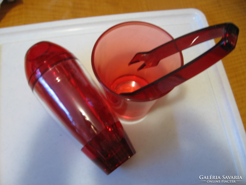 Retro red Campari cocktail mixer, Guzzini design, with ice tweezers and glass