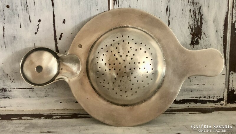 Antik ezüstözött teaszűrő
