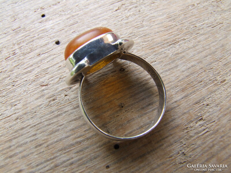 Silver ring with amber (230917)