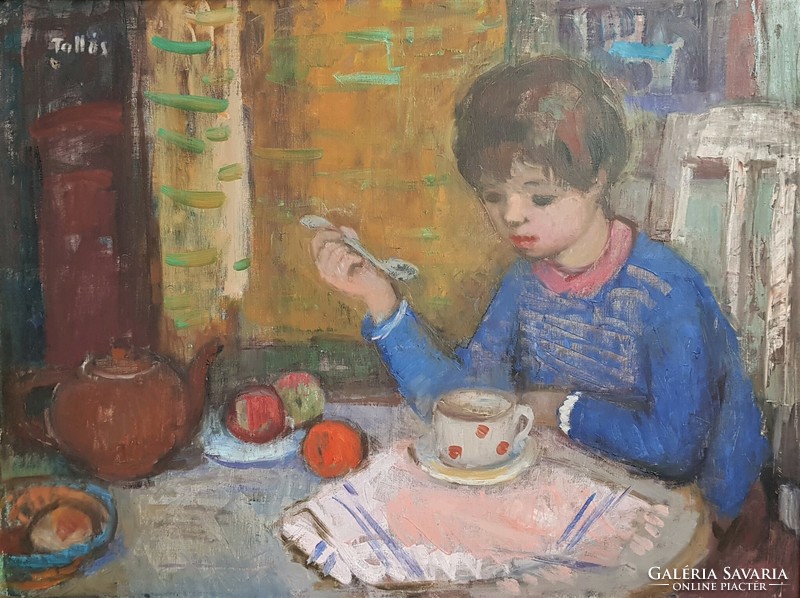 Ilona Tallós / Little girl having breakfast