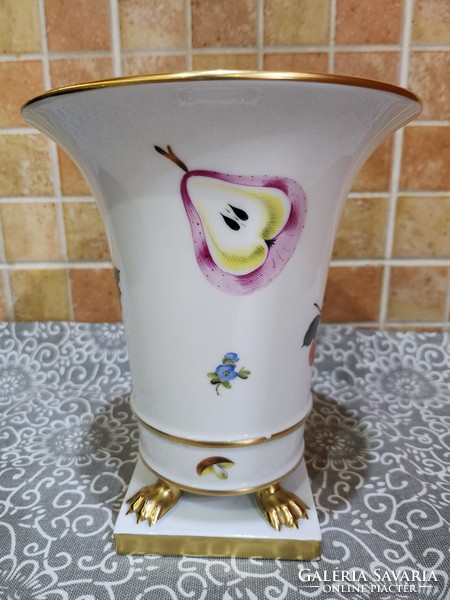 Jubilee clawed vase with Herend fruit pattern