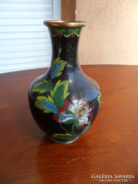 Keleti zománc váza