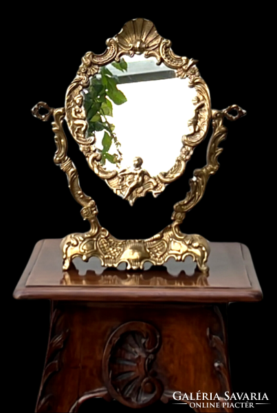 Réz barokk stílusú asztali tükör szólóban vagy párban