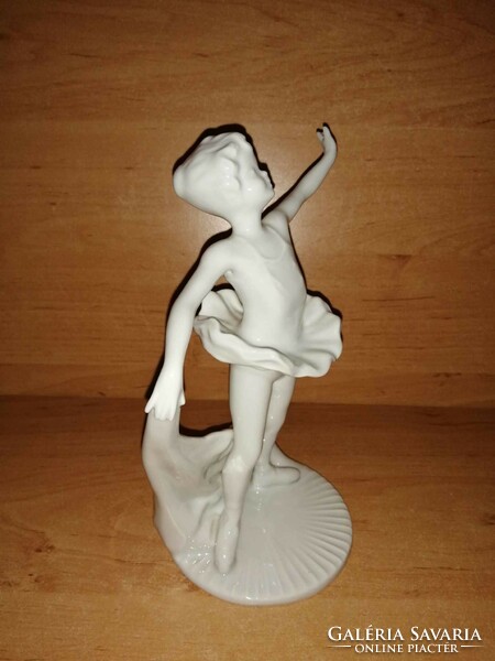 Fehér porcelán balerina figura - 20 cm magas