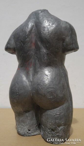 Female nude torso