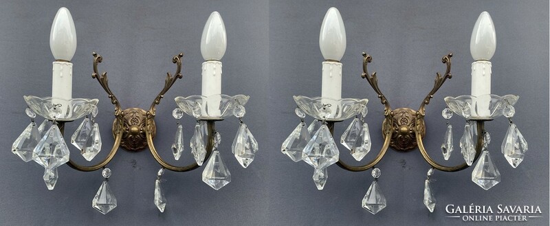 Lead crystal wall arm in a pair.