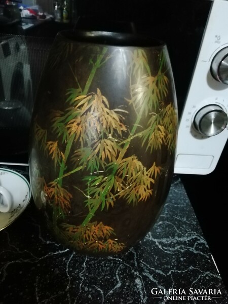 Vietnám jelzett váza hibátlan állapotban 22.5 cm