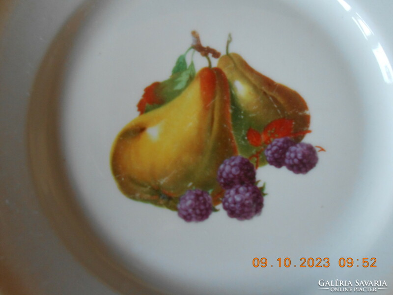 Antik Zsolnay gyümölcs mintás tányér