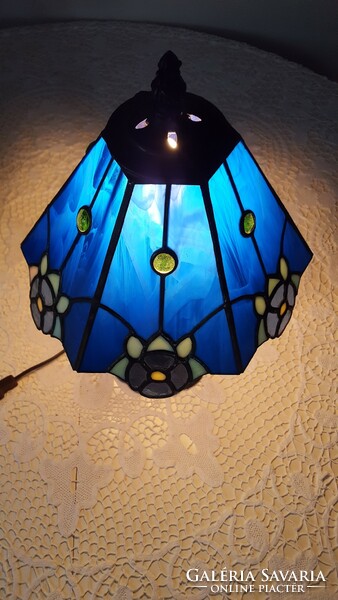 Csodaszép asztali Tiffany lámpa