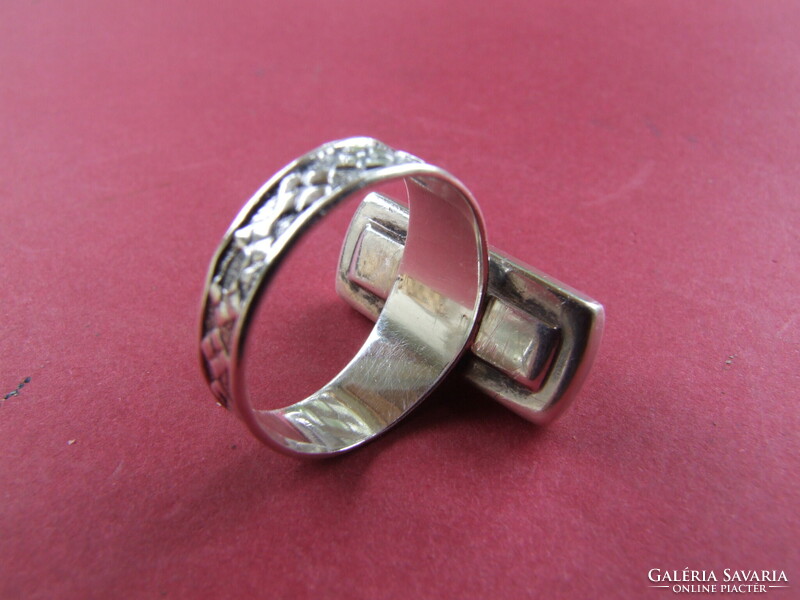 Silver ring with amber (220925)