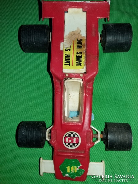 Hungarian work of a retro trafficker. Small industrial bazaar f1 race car james hunt according to the pictures