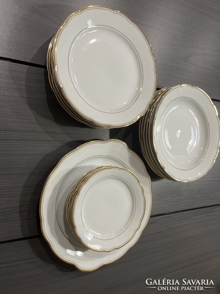 Porcelain plate 19 pcs